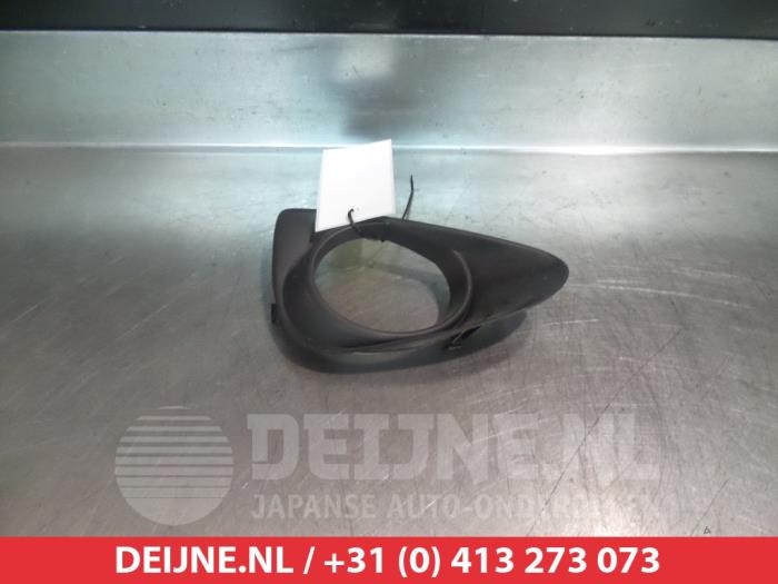 Toyota Yaris Bumper Rooster O264699