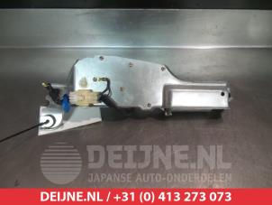 Subaru Legacy Rear wiper motor O301109 photo 2