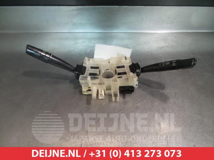 Subaru Legacy Combischakelaar Stuurkolom O308624