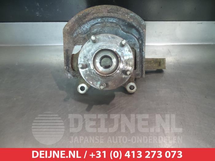 Nissan X-Trail Achsschenkel rechts vorne O323566