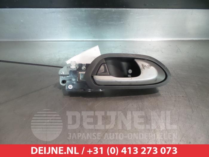 Honda Civic IMA Portiergreep 4Deurs rechts-achter O291999