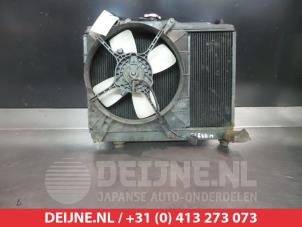 Mazda 121 Radiateur O339430 foto 2