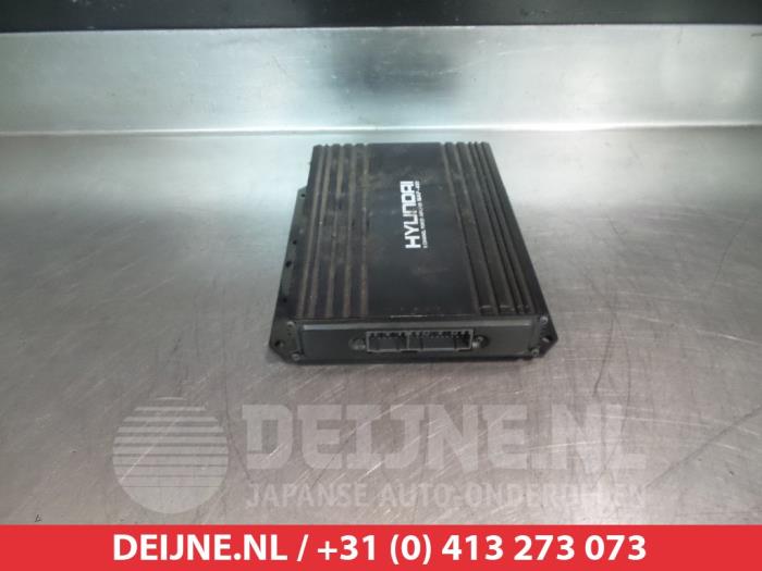 Hyundai Santafe Radio versterker O313919