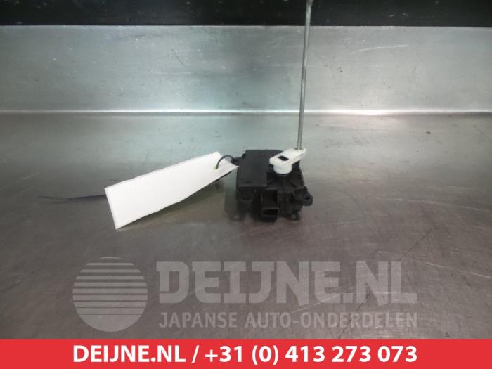 Nissan Juke Heizventil Motor O368438