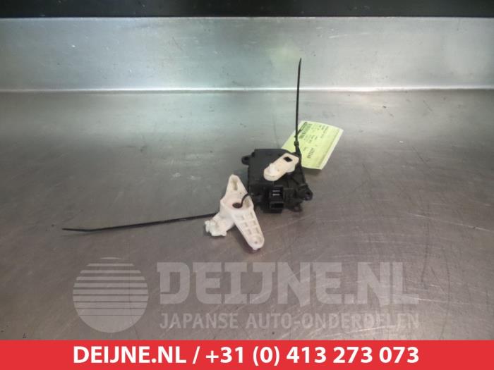 Nissan Juke Heizventil Motor O368440