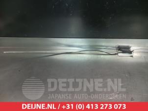 Gebruikte Antenne Suzuki Baleno (GA/GB) 1.3 GL 16V Prijs € 25,00 Margeregeling aangeboden door V.Deijne Jap.Auto-onderdelen BV