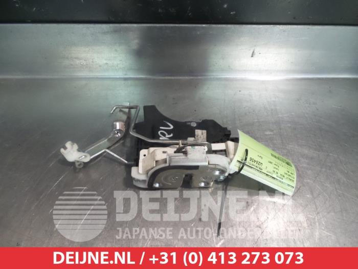 Mitsubishi L200 Deurslot Mechaniek 4Deurs rechts-voor O281036