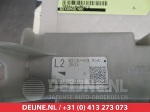 Toyota Verso-S Sicherungskasten O350367 foto 2