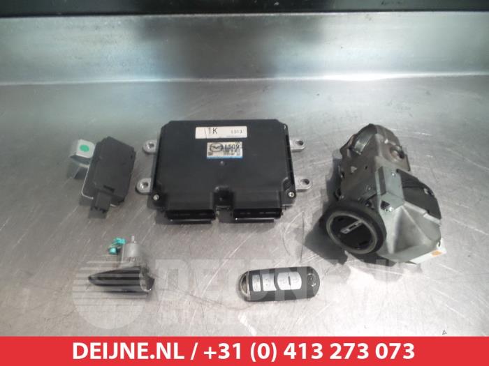 Mazda 6 Computer Motormanagement O344070