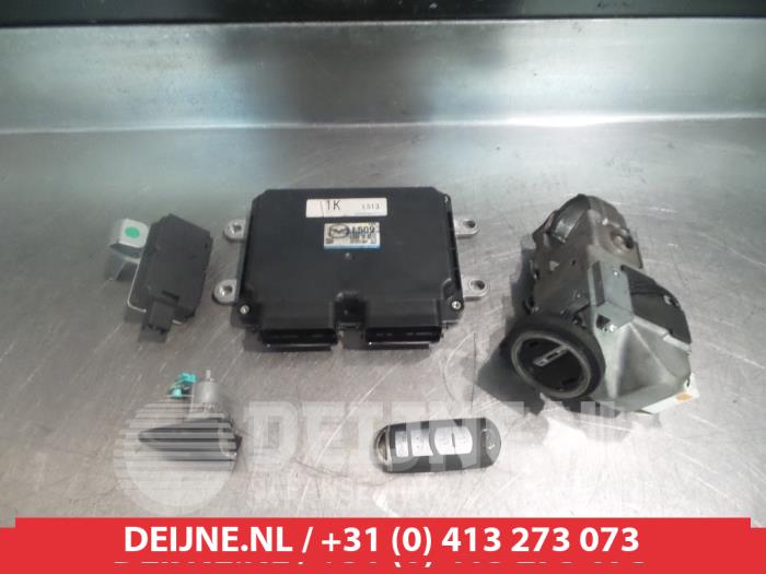 Mazda 6 Kontaktslot+Sleutel O334666