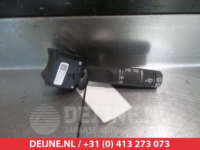 Chevrolet Orlando Ruitenwis Schakelaar O309386