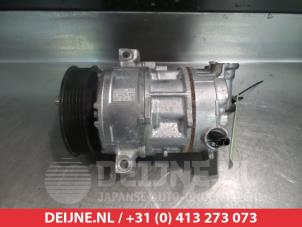 Suzuki Vitara Air conditioning pump O392115 photo 2