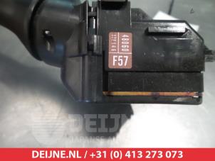 Toyota Prius Ruitenwis Schakelaar O310264 foto 2