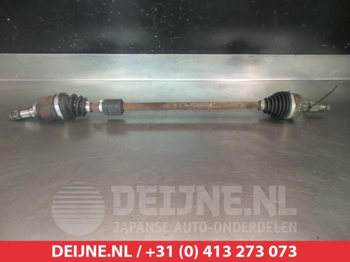 Toyota Aygo Aandrijfas rechts-voor O320286