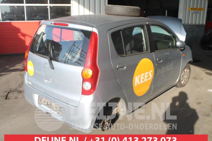 Daihatsu Cuore Tür 4-türig rechts vorne O273558