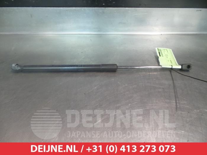 Kia Venga Gasdemper links-achter O293940