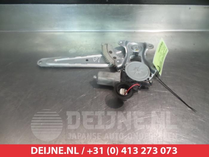Daihatsu Sirion Fenstermechanik 4-türig links hinten O290786