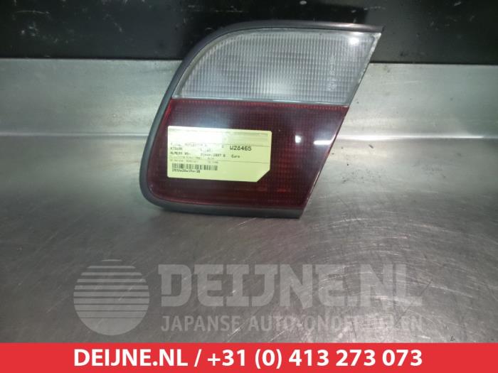 Nissan Almera Achterklep reflector rechts O297105