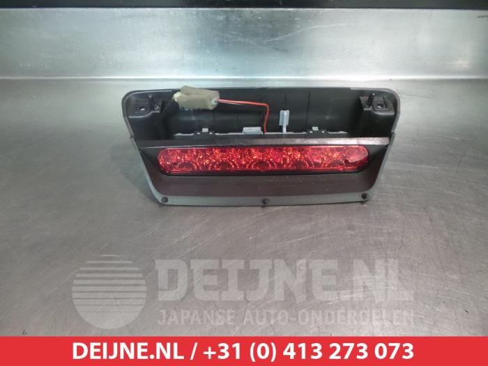 Chevrolet Spark Third brake light O300423