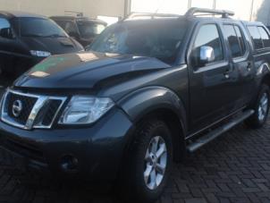 Nissan Navara Portier 4Deurs links-voor O272370 foto 2