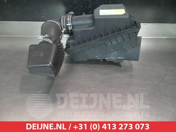 Toyota Avensis Luchtfilterhuis O357345