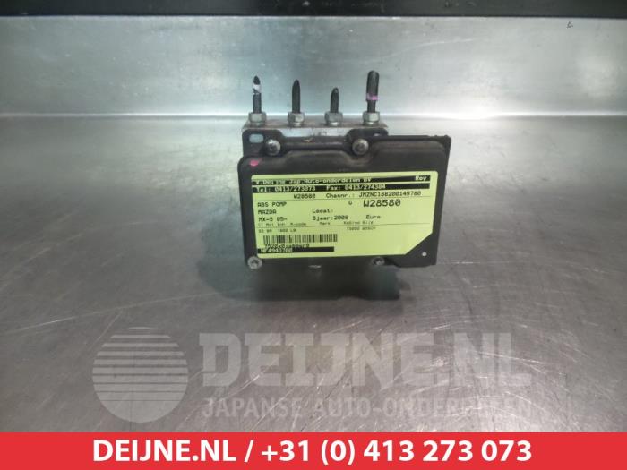 Gebruikte ABS Pomp Mazda MX-5 (NC) 1.8i 16V Prijs € 150,00 Margeregeling aangeboden door V.Deijne Jap.Auto-onderdelen BV
