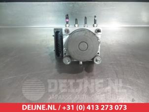 Mazda MX-5 ABS pump O337322 photo 2