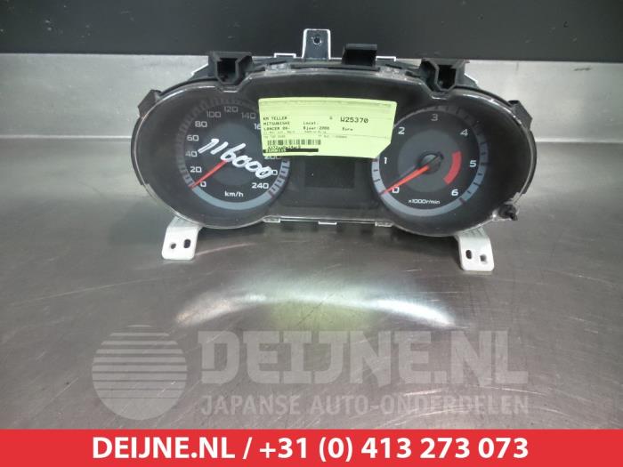 Mitsubishi Lancer Kilometerteller KM O304736