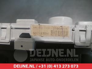 Mitsubishi Lancer Kilometerteller KM O304736 foto 3