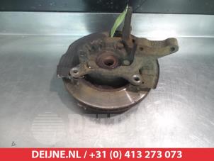Mitsubishi Space Runner Knuckle, front left O322795 photo 2