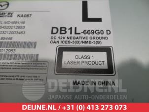 Mazda 2 CD Speler O312620 foto 3
