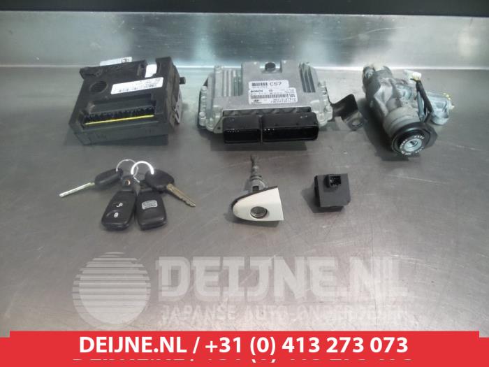 Hyundai Santafe Slotenset Cilinder (compleet) O277959