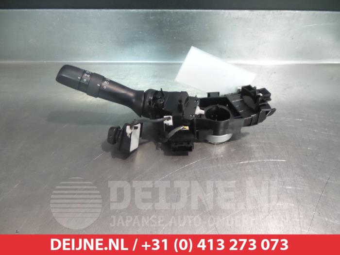 Toyota Landcruiser Light switch O307405