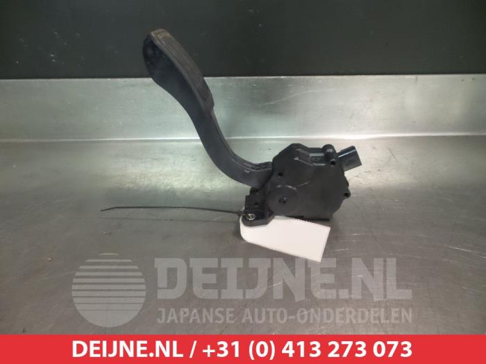 Toyota Landcruiser Accelerator pedal O314497