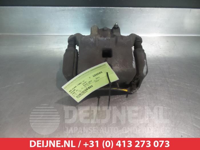 Nissan Juke Front brake calliper, left O324866