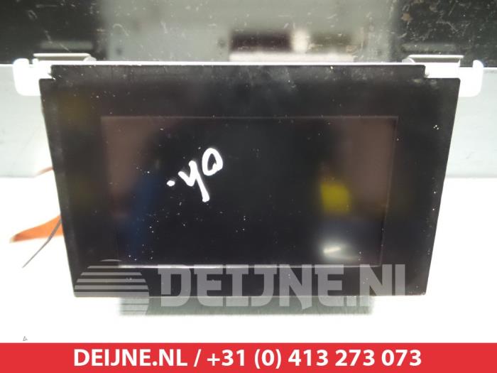 Nissan Primera Navigation Display O313703
