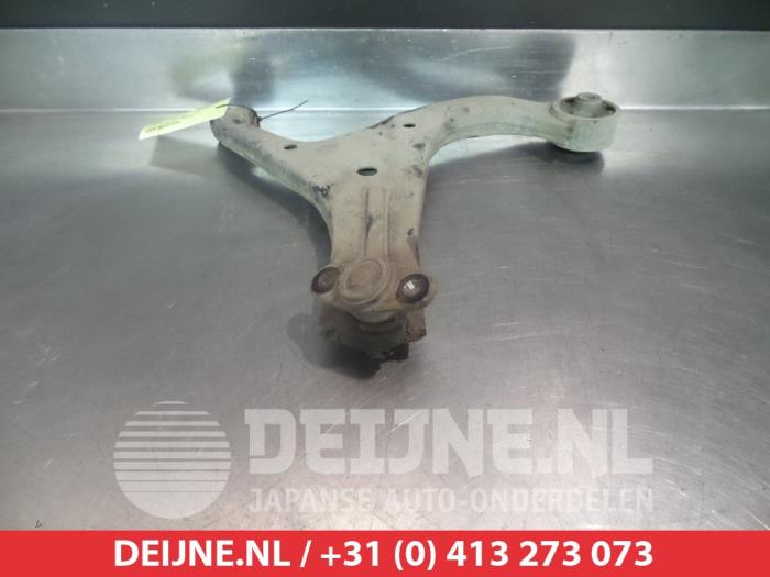 Hyundai Accent Draagarm onder rechts-voor O382117