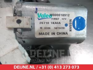 Nissan Pulsar Scheibenwischermotor hinten O301090 foto 3