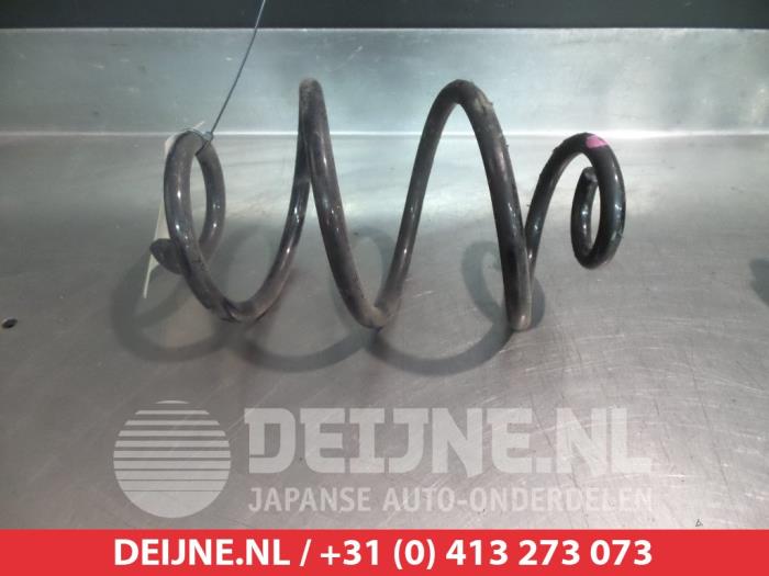 Nissan Pulsar Schroefveer achter O380031