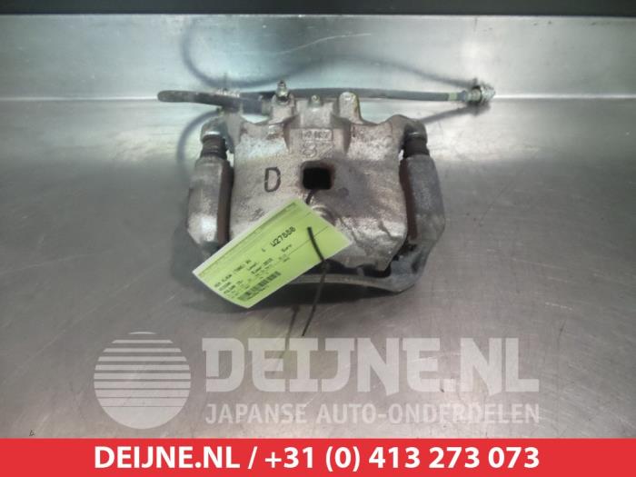 Nissan Pulsar Remklauw (Tang) rechts-voor O326163