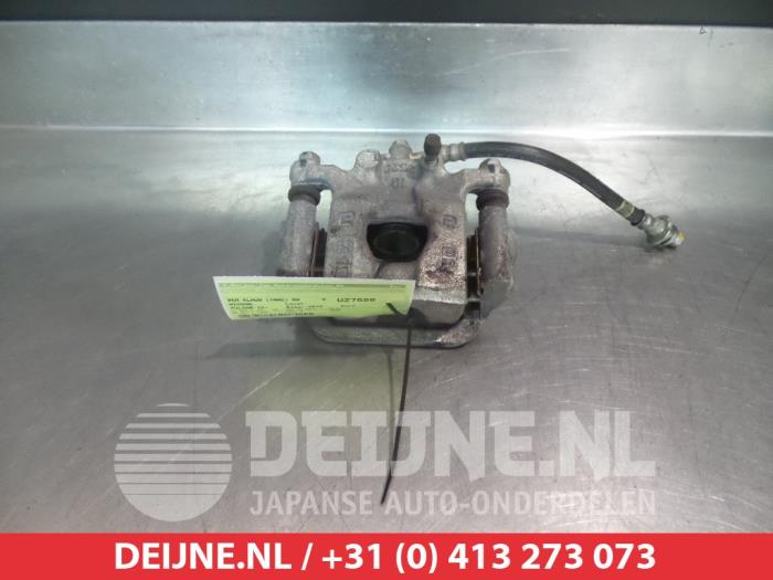 Nissan Pulsar Remklauw (Tang) rechts-achter O376940