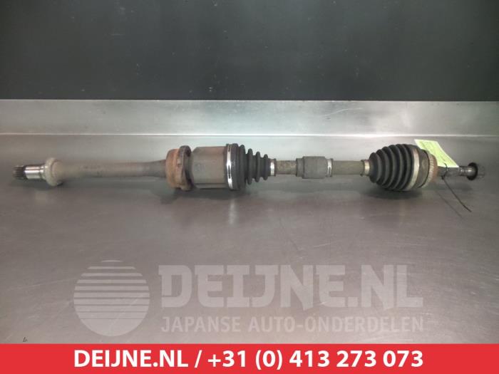 Toyota Corolla Verso Antriebswelle rechts vorne O320104