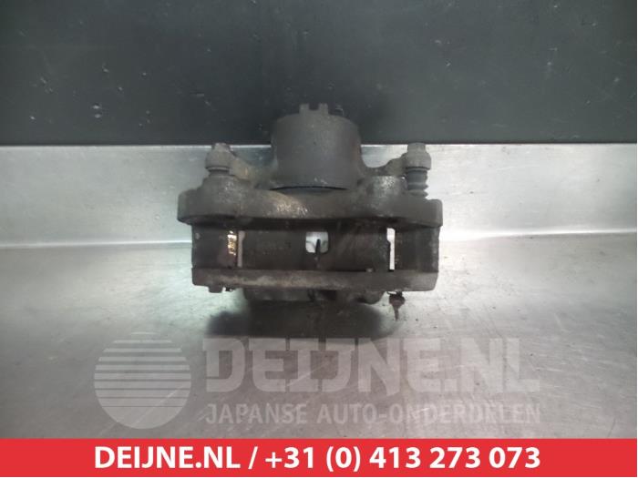 Nissan 350 Z Bremszange rechts vorne O326180