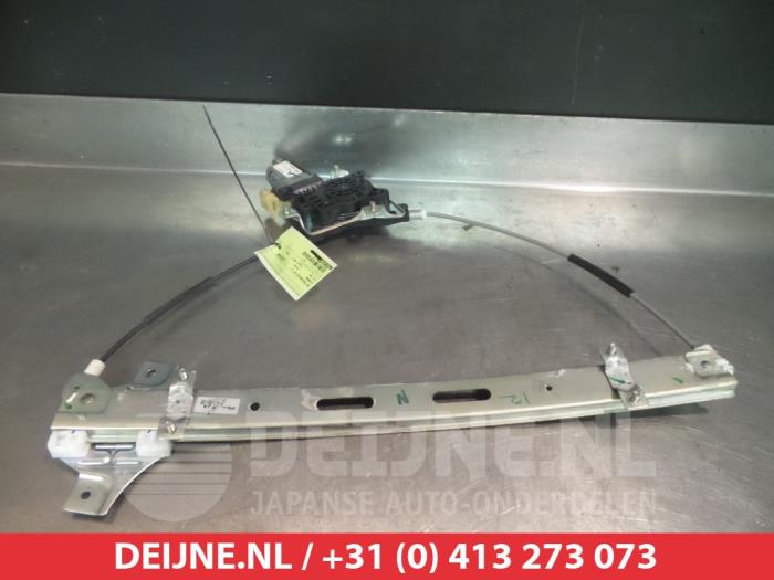 Hyundai I10 Ruitmechaniek 4Deurs links-voor O275625