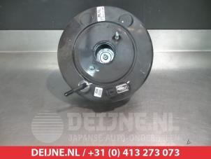 Gebruikte Rembekrachtiger Hyundai i30 (GDHB5) 1.6 GDI Blue 16V Prijs € 75,00 Margeregeling aangeboden door V.Deijne Jap.Auto-onderdelen BV