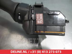 Subaru Trezia Ruitenwis Schakelaar O309793 foto 2
