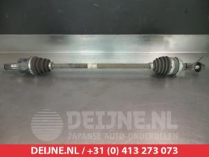 Gebruikte Steekas rechts-achter Kia Sportage (SL) Prijs € 100,00 Margeregeling aangeboden door V.Deijne Jap.Auto-onderdelen BV