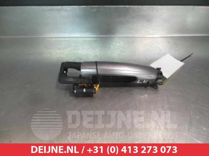 Suzuki Vitara Door handle 4-door, front left O277376