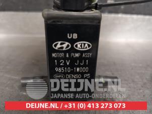 Hyundai I30 Windscreen washer pump O340914 photo 3