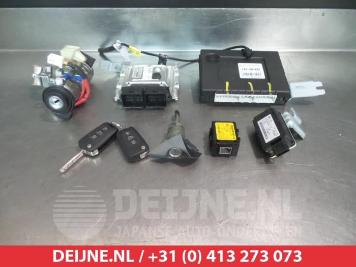 Hyundai I30 Computer Motormanagement O344231